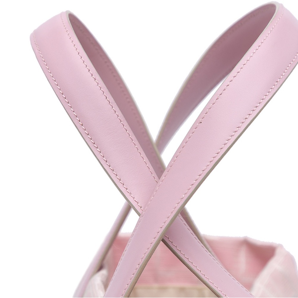 CHANEL Pink CC logo Travel Ligne Tote - Picture 4 of 13